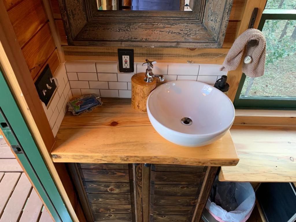 Hotel Treehouse Ranch à Goldendale Extérieur photo
