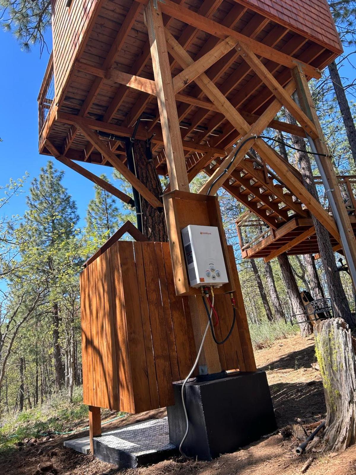 Hotel Treehouse Ranch à Goldendale Extérieur photo